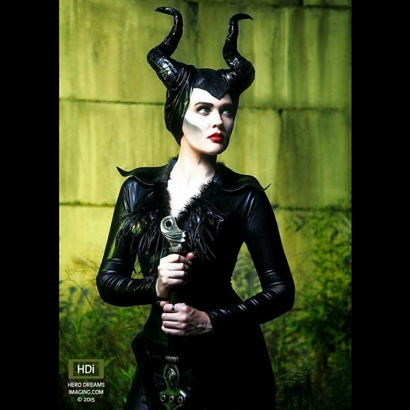 Meet Christiána! 🧜🏻♀️ - Picture 7 of 16